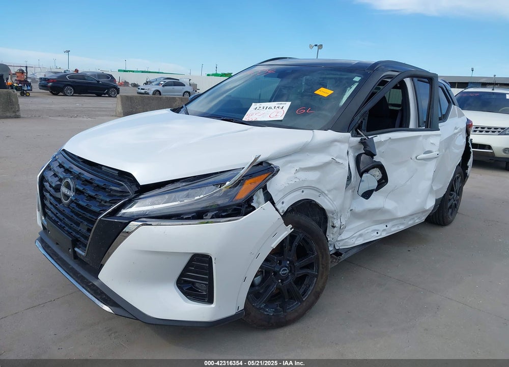 2024 NISSAN KICKS SR XTRONIC CVT VIN: 3N1CP5DV4RL539932