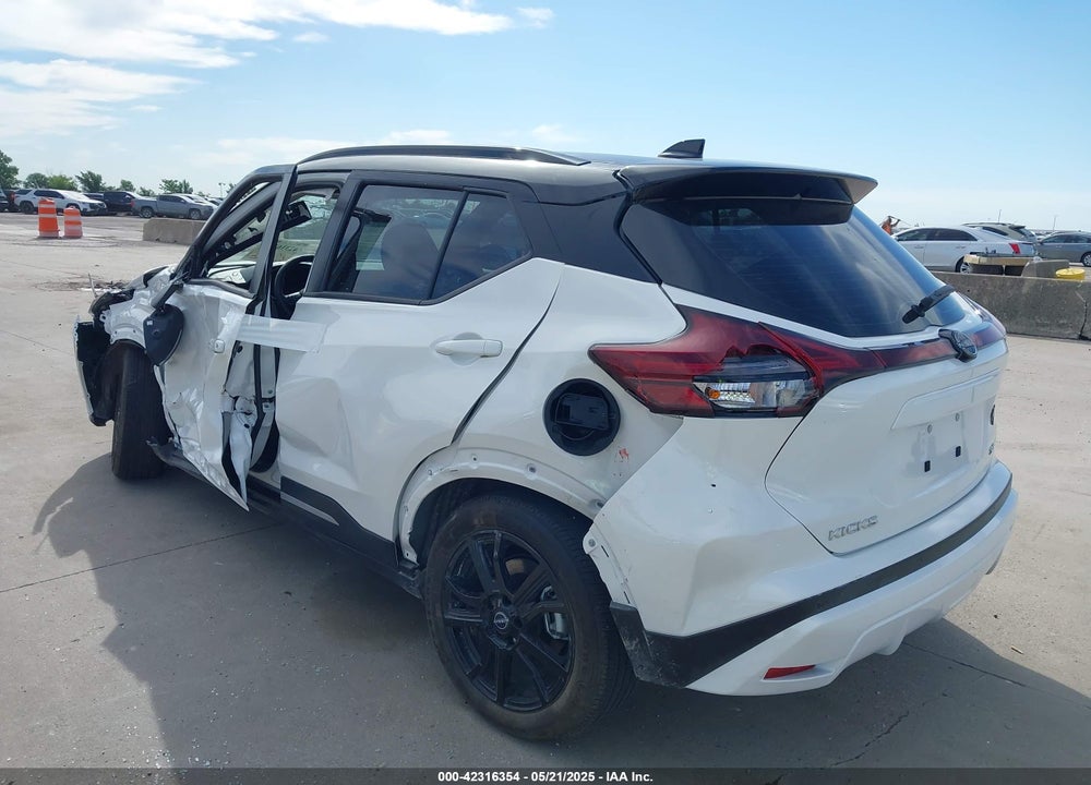 2024 NISSAN KICKS SR XTRONIC CVT VIN: 3N1CP5DV4RL539932