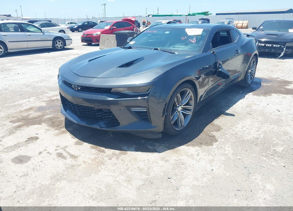 2016 CHEVROLET CAMARO VIN: 1G1FH1R71G0160612
