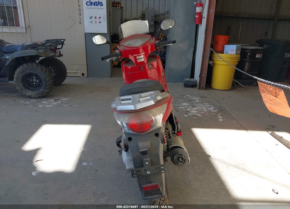 2009 KYMCO USA INC PEOPLE S/200 VIN: RFBD1H1189B250921