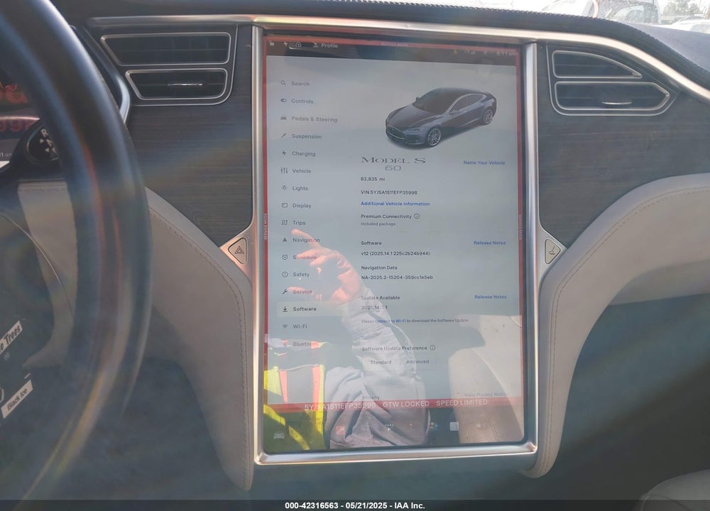2014 TESLA MODEL S VIN: 5YJSA1S11EFP35998