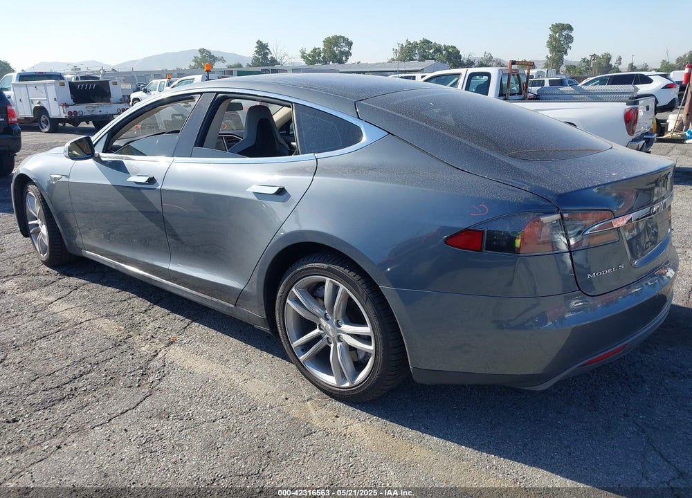 2014 TESLA MODEL S VIN: 5YJSA1S11EFP35998