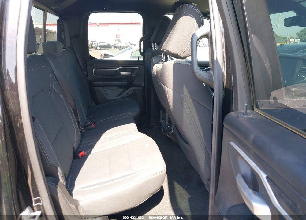 2022 RAM 1500 VIN: 1C6SRFBT4NN326944