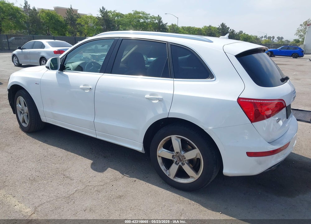 2012 AUDI Q5 VIN: WA1DKAFP1CA030414