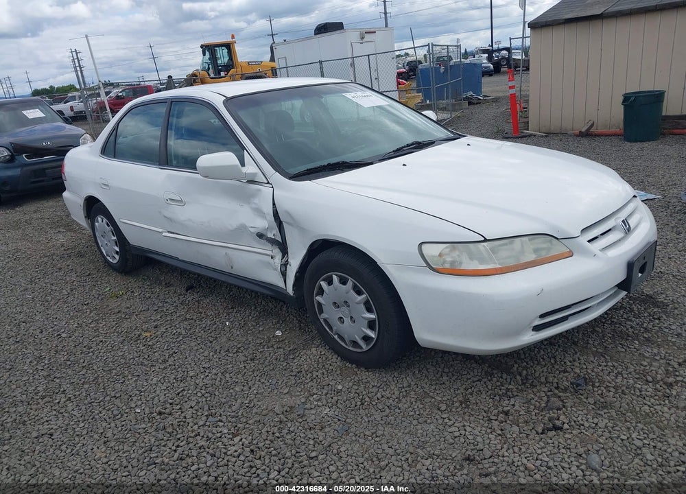 2001 HONDA ACCORD 2.3 LX VIN: 1HGCG564X1A030474