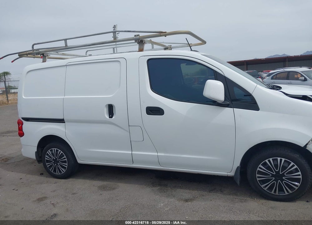 2015 NISSAN NV200 SV VIN: 3N6CM0KN3FK711846