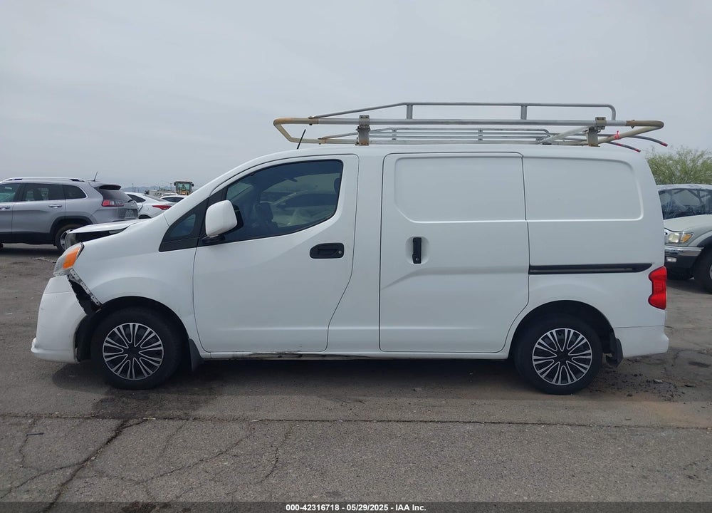 2015 NISSAN NV200 SV VIN: 3N6CM0KN3FK711846