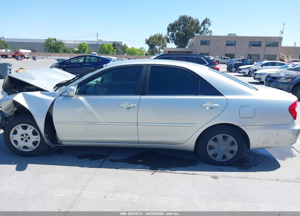 2002 TOYOTA CAMRY VIN: JTDBE32K820065062
