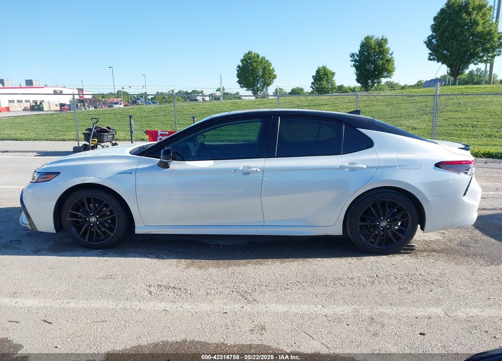 2021 TOYOTA CAMRY VIN: 4T1K31AK4MU024933