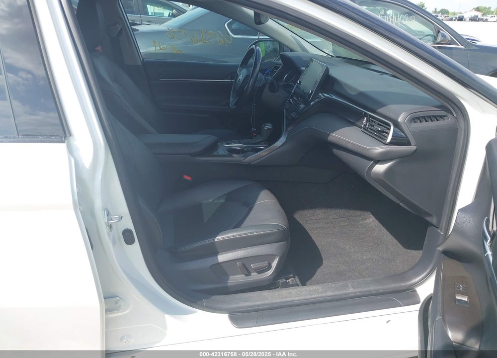 2021 TOYOTA CAMRY VIN: 4T1K31AK4MU024933