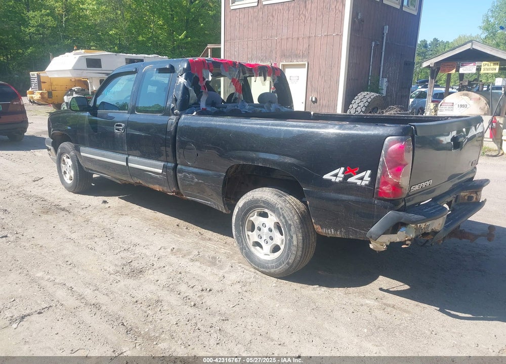2004 CHEVROLET SILVERADO 1500 LS VIN: 2GCEK19T141386702