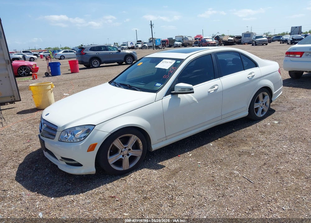 2011 MERCEDES-BENZ C 300 VIN: WDDGF5EB2BR167341