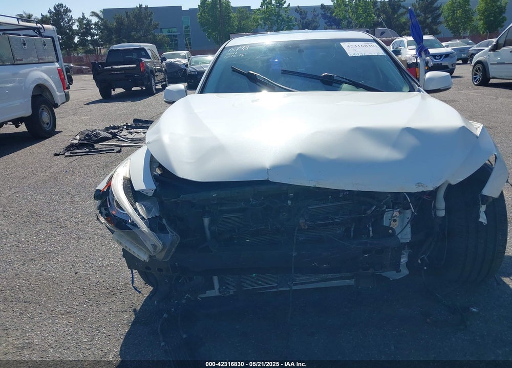 2018 INFINITI Q50 VIN: JN1EV7APXJM357078
