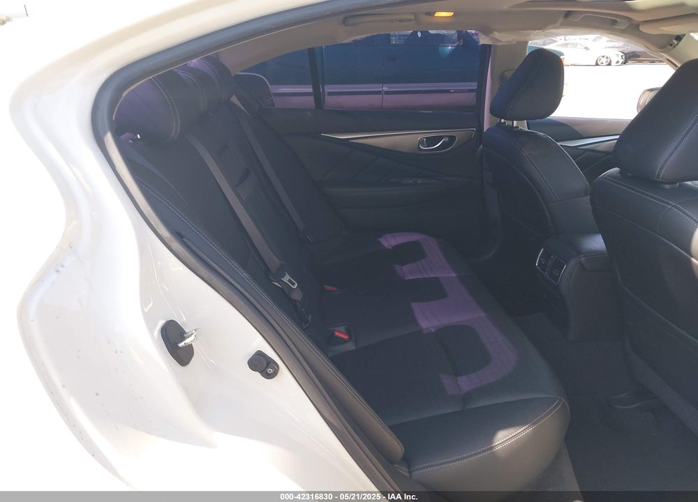 2018 INFINITI Q50 VIN: JN1EV7APXJM357078