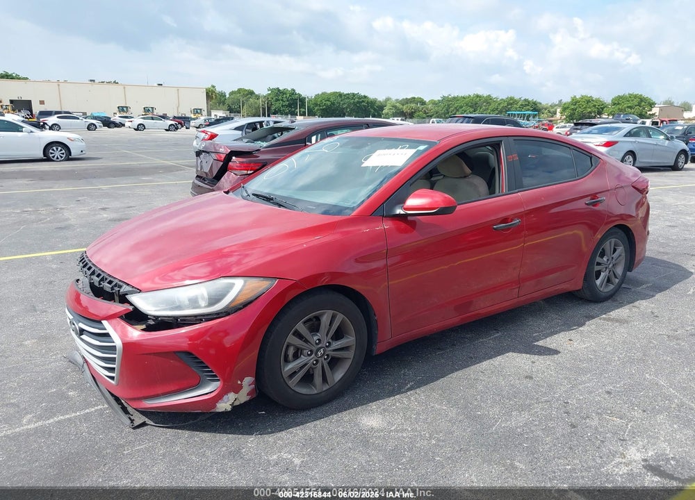 2017 HYUNDAI ELANTRA SE VIN: 5NPD84LF5HH010183