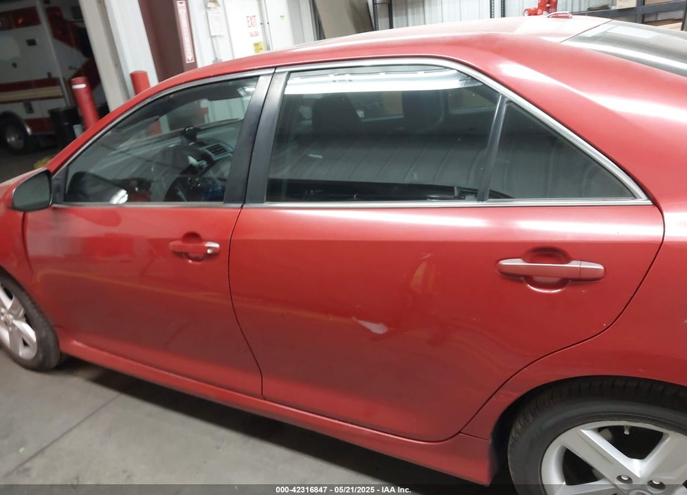 2012 TOYOTA CAMRY SE VIN: 4T1BF1FK4CU538604