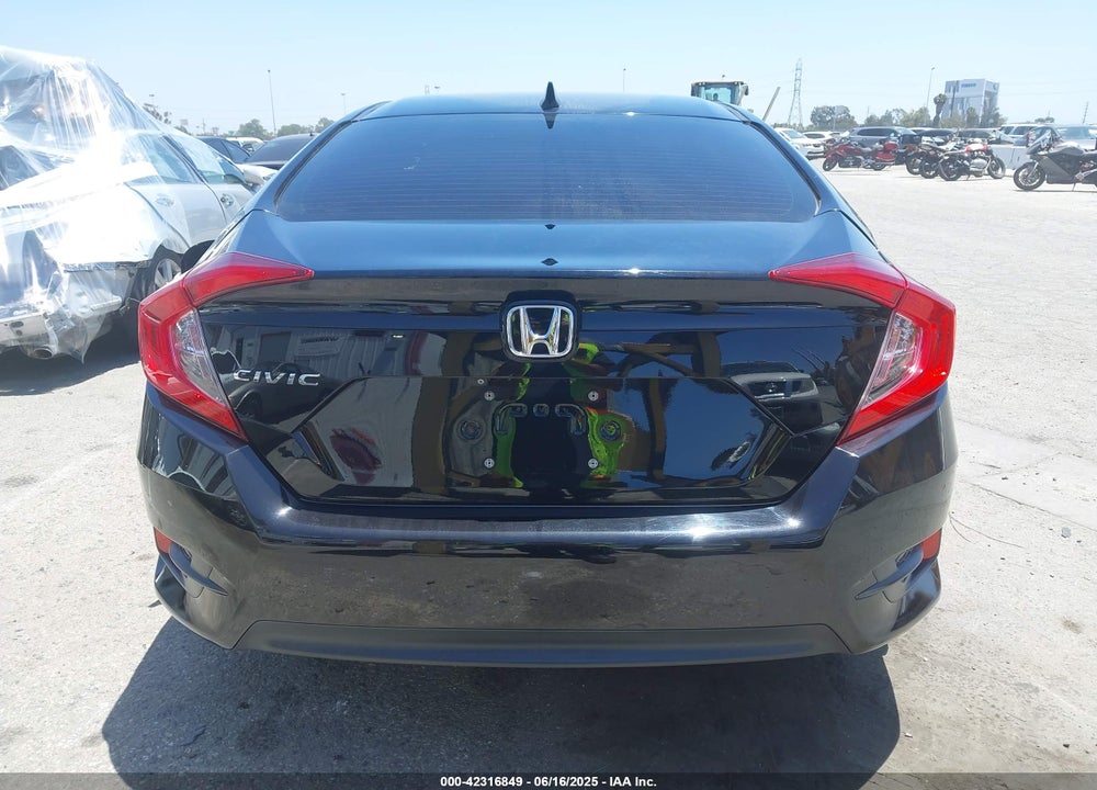 2017 HONDA CIVIC VIN: 19XFC2F76HE045514