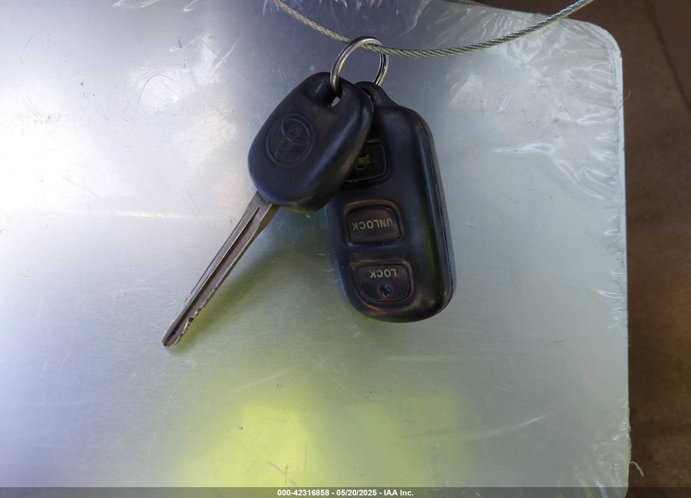 2003 TOYOTA CAMRY SE V6 VIN: 4T1BF32K43U042364