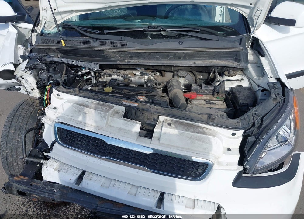 2011 KIA SOUL VIN: KNDJT2A25B7279172