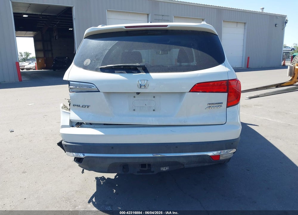 2017 HONDA PILOT VIN: 5FNYF6H93HB021848