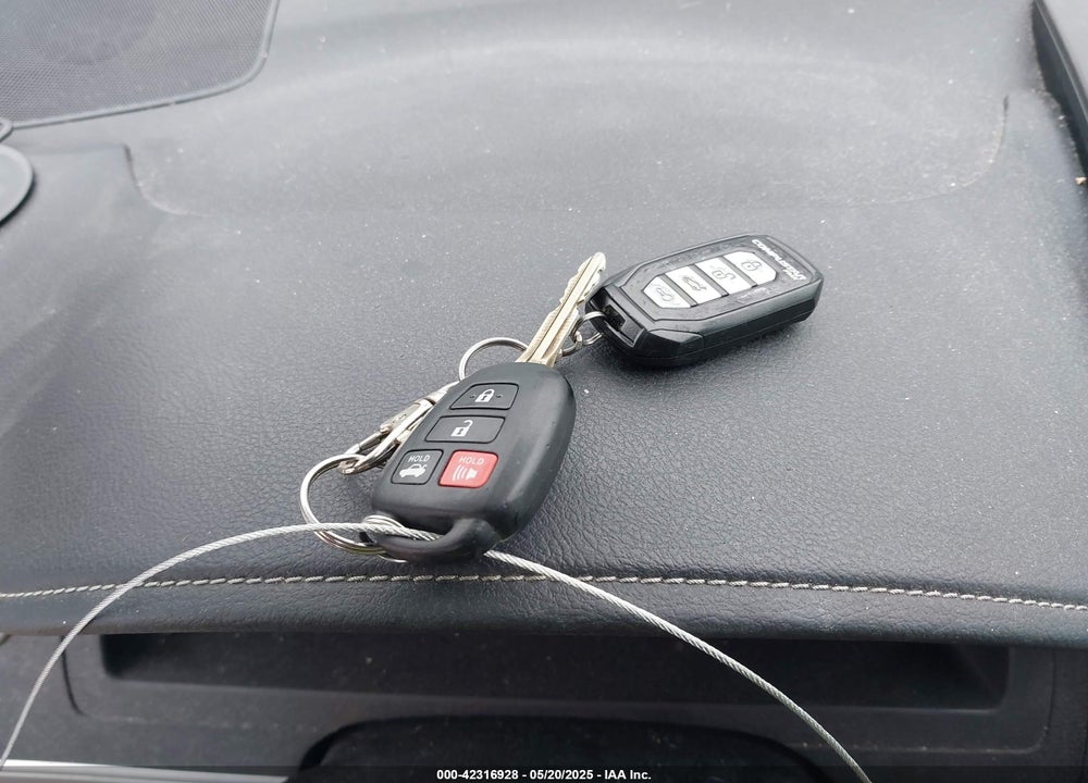 2013 TOYOTA CAMRY LE VIN: 4T1BF1FK3DU232950
