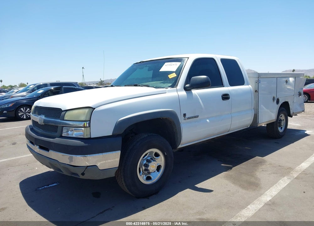 2003 CHEVROLET SILVERADO 2500HD VIN: 1GCHC29U93E354781