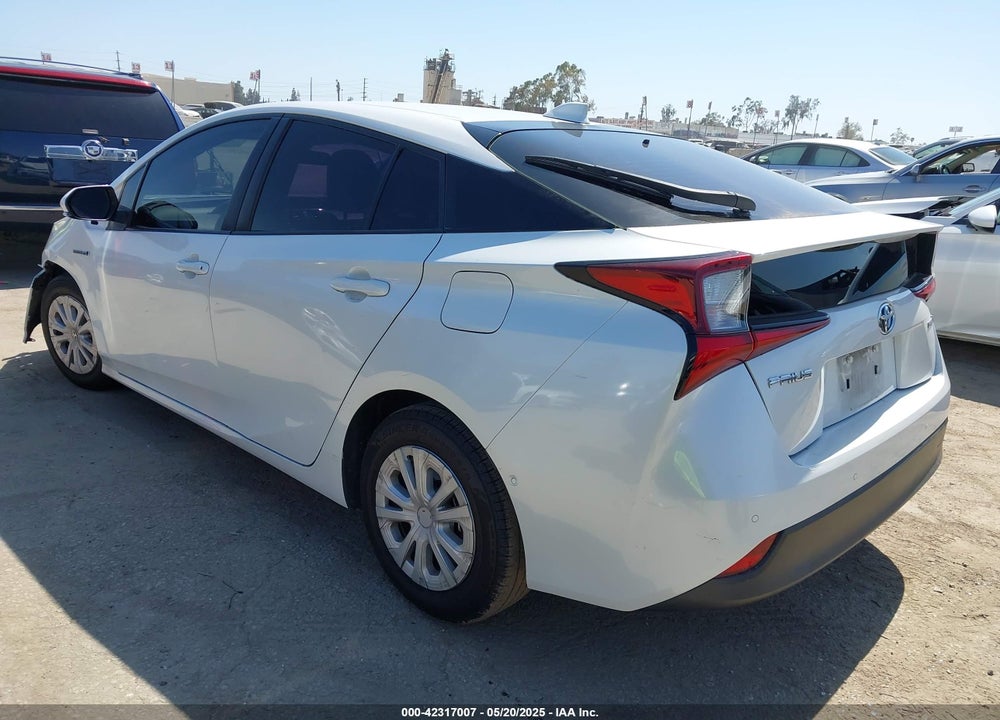 2021 TOYOTA PRIUS LE VIN: JTDKAMFU8M3135142