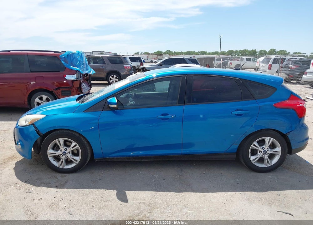 2014 FORD FOCUS VIN: 1FADP3K25EL196543