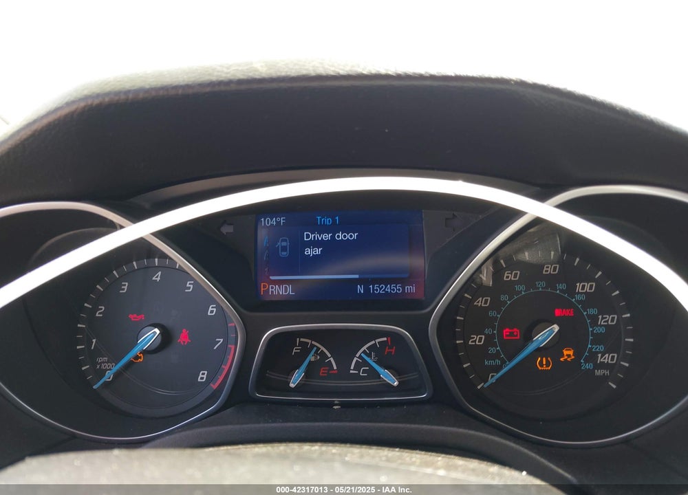 2014 FORD FOCUS VIN: 1FADP3K25EL196543