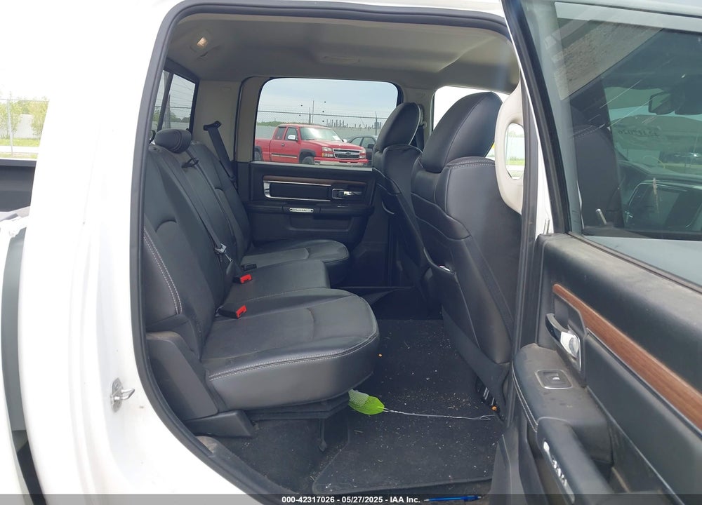 2016 RAM 1500 VIN: 1C6RR7NT0GS180479