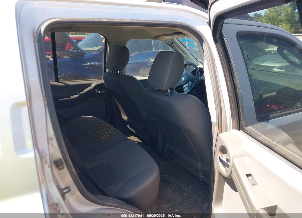 2010 NISSAN XTERRA VIN: 5N1AN0NW7AC512384