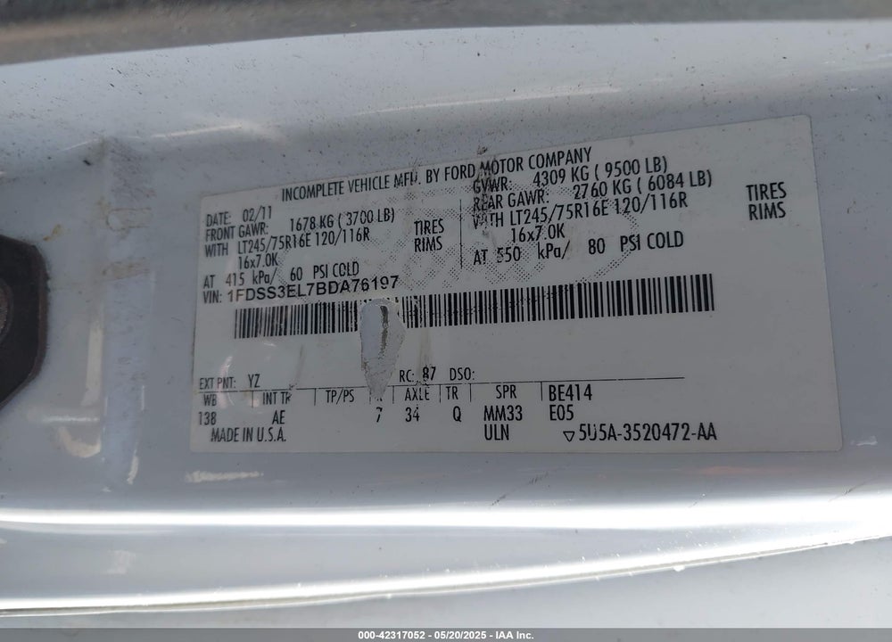 2011 FORD ECONOLINE VIN: 1FDSS3EL7BDA76197