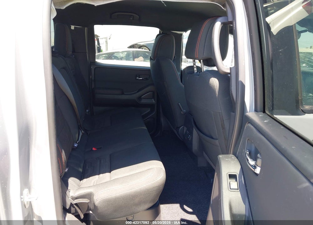 2024 NISSAN FRONTIER PRO-4X 4X4 VIN: 1N6ED1EK1RN669563