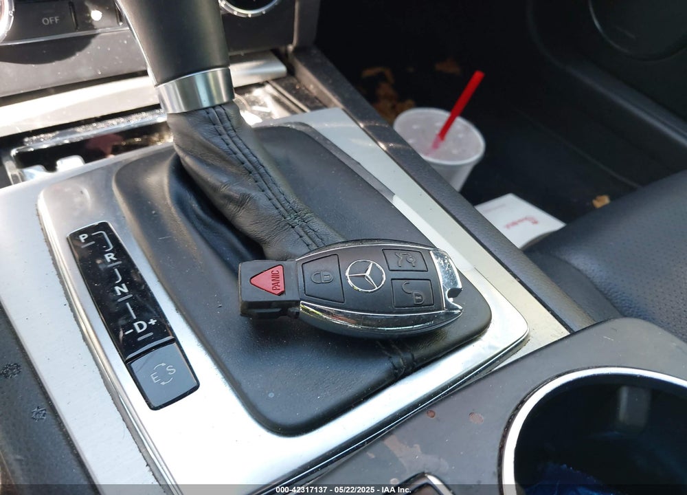 2013 MERCEDES-BENZ C VIN: WDDGF4HB2DR257744