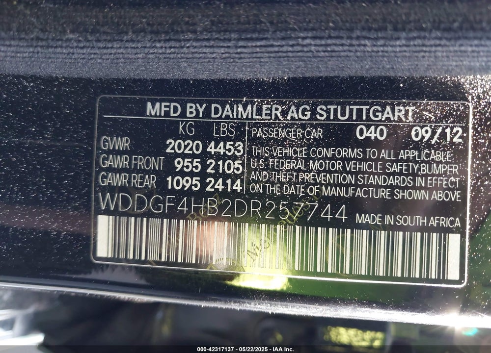 2013 MERCEDES-BENZ C VIN: WDDGF4HB2DR257744