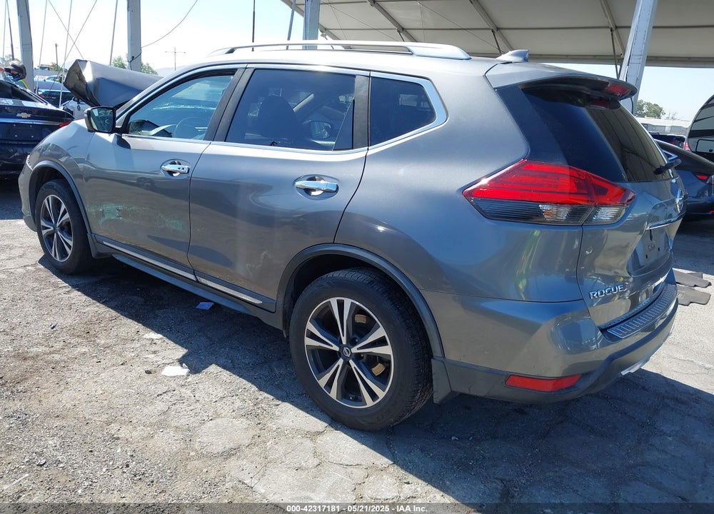 2017 NISSAN ROGUE VIN: JN8AT2MV9HW263307