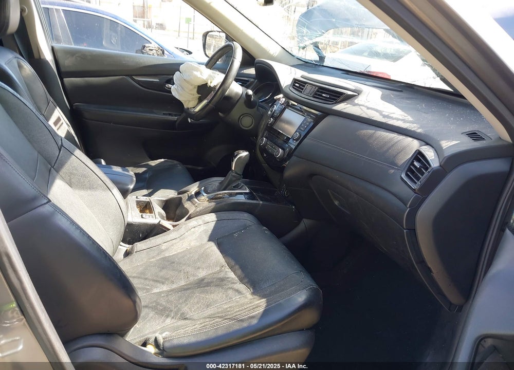 2017 NISSAN ROGUE VIN: JN8AT2MV9HW263307