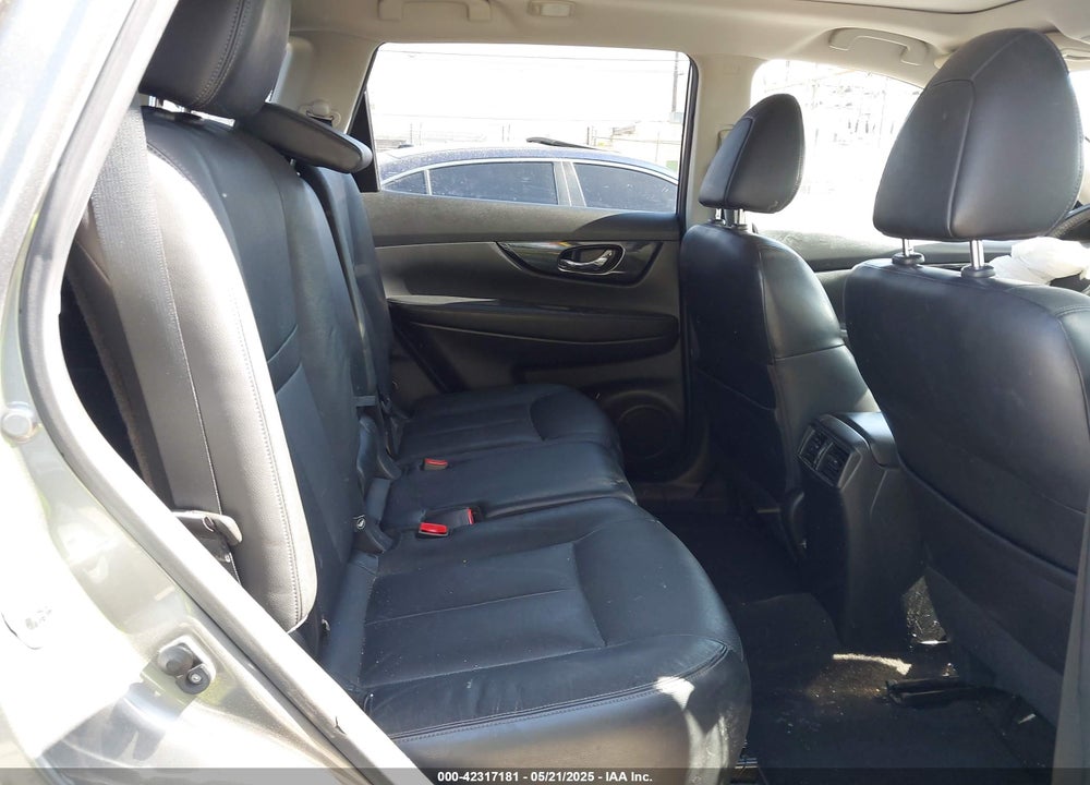 2017 NISSAN ROGUE VIN: JN8AT2MV9HW263307