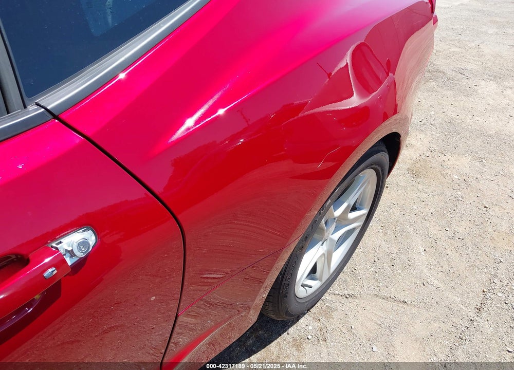 2019 CHEVROLET CAMARO VIN: 1G1FB1RS0K0113439
