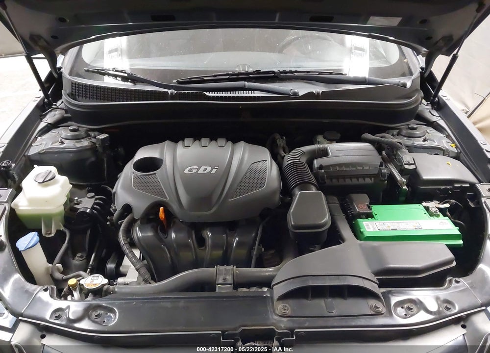 2014 HYUNDAI SONATA VIN: 5NPEB4AC1EH869538