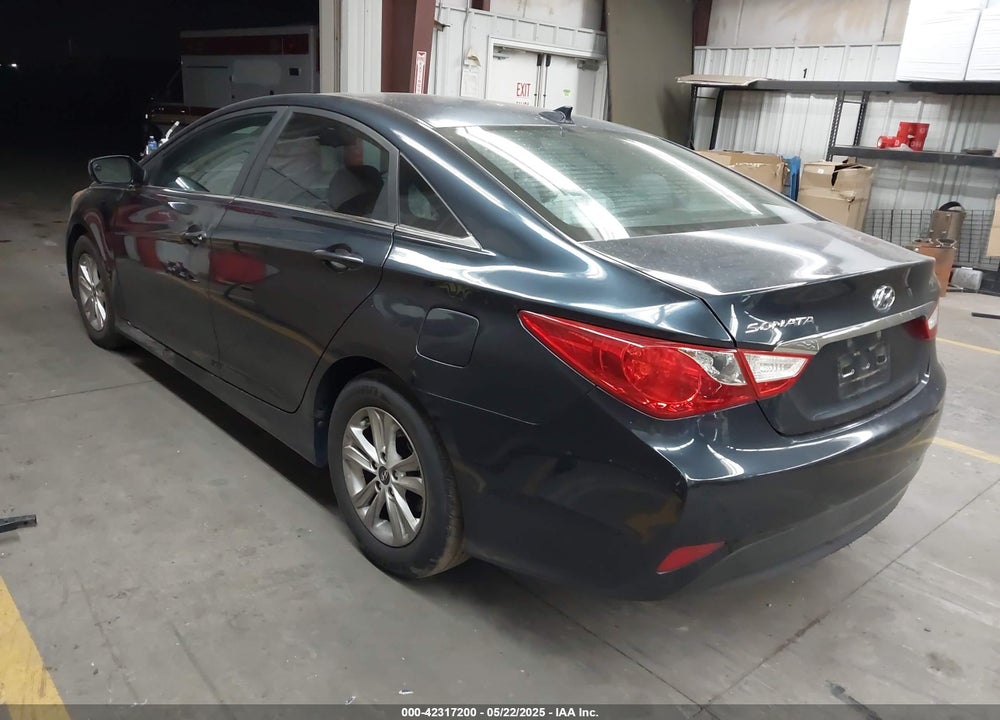 2014 HYUNDAI SONATA VIN: 5NPEB4AC1EH869538
