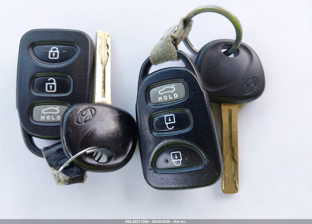 2014 HYUNDAI SONATA VIN: 5NPEB4AC1EH869538