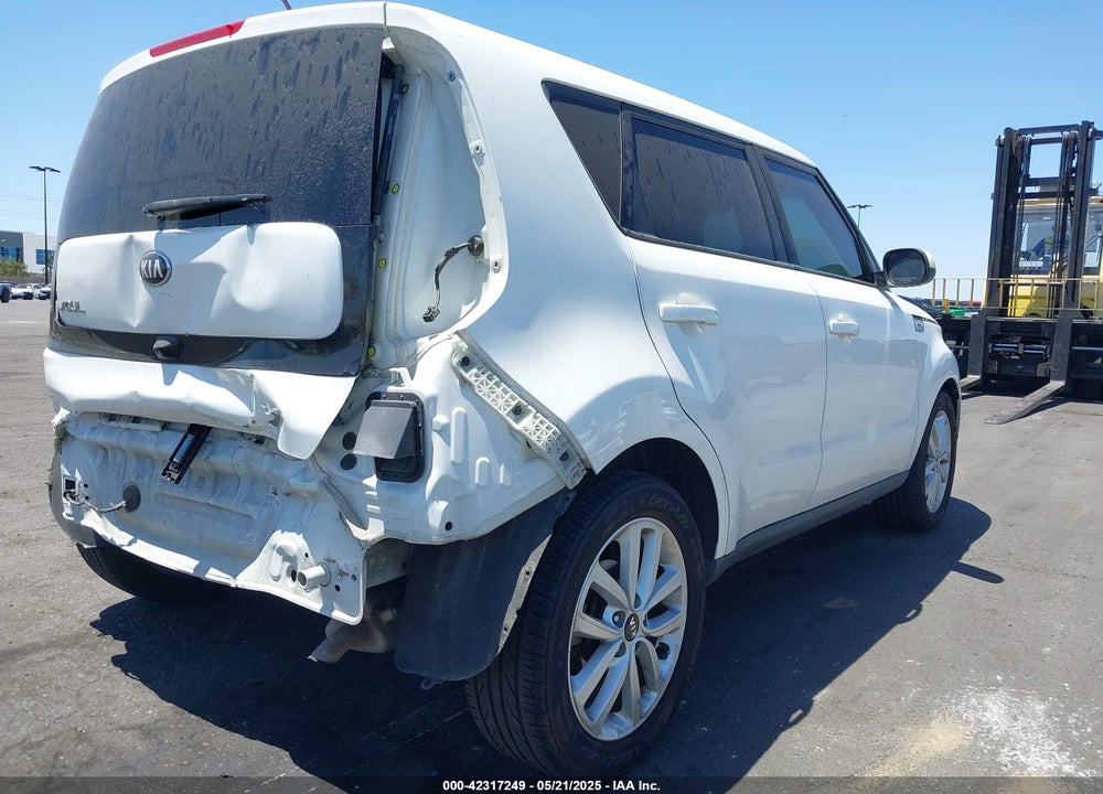 2018 KIA SOUL VIN: KNDJP3A50J7577616