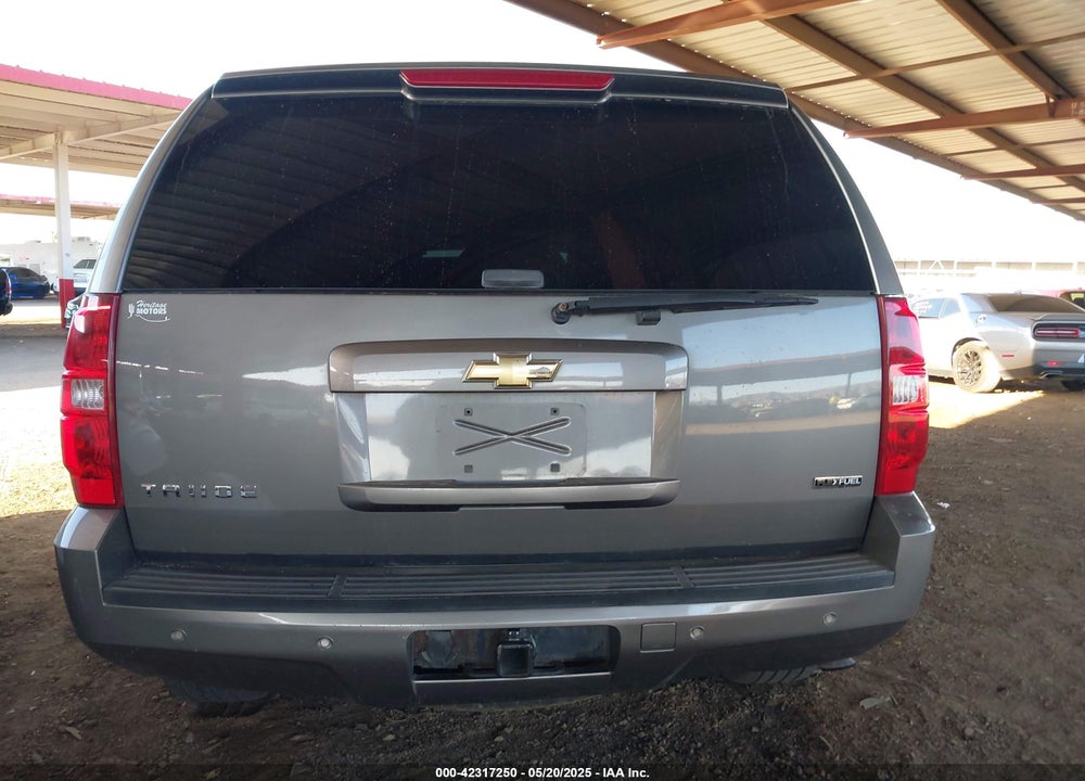 2007 CHEVROLET TAHOE VIN: 1GNFK13057J393818