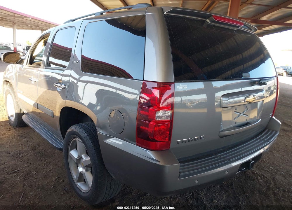 2007 CHEVROLET TAHOE VIN: 1GNFK13057J393818
