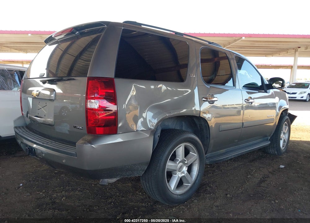 2007 CHEVROLET TAHOE VIN: 1GNFK13057J393818
