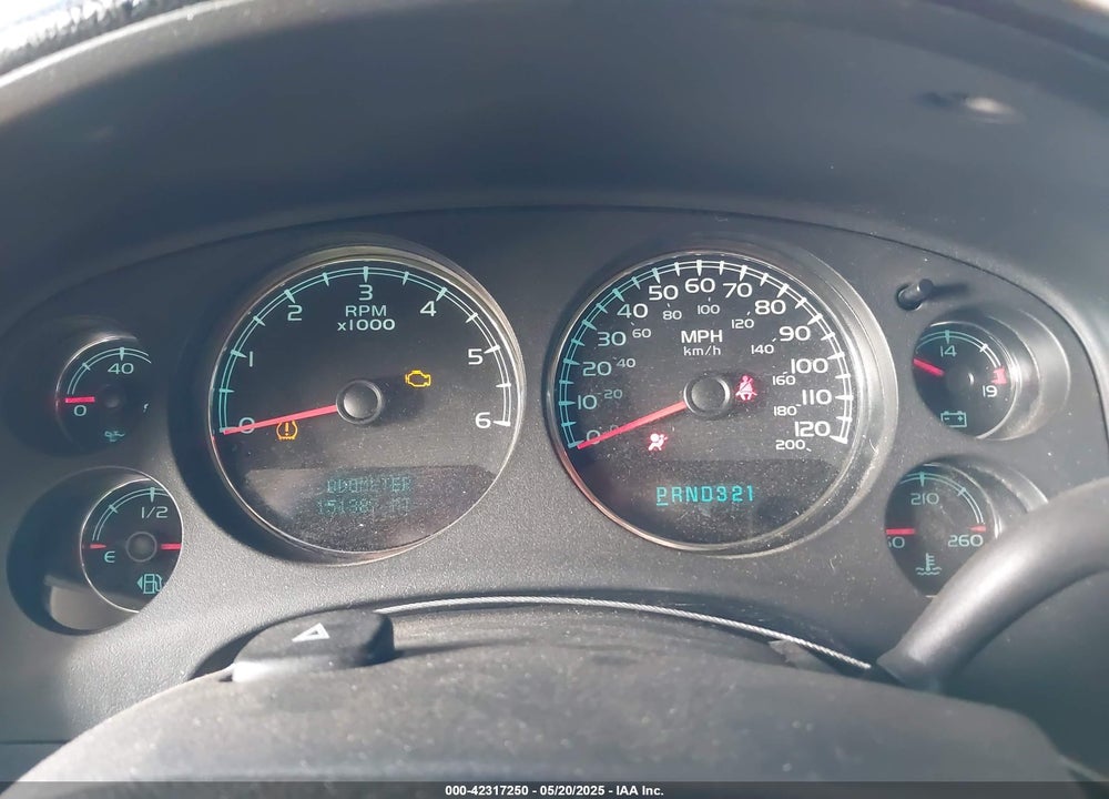 2007 CHEVROLET TAHOE VIN: 1GNFK13057J393818