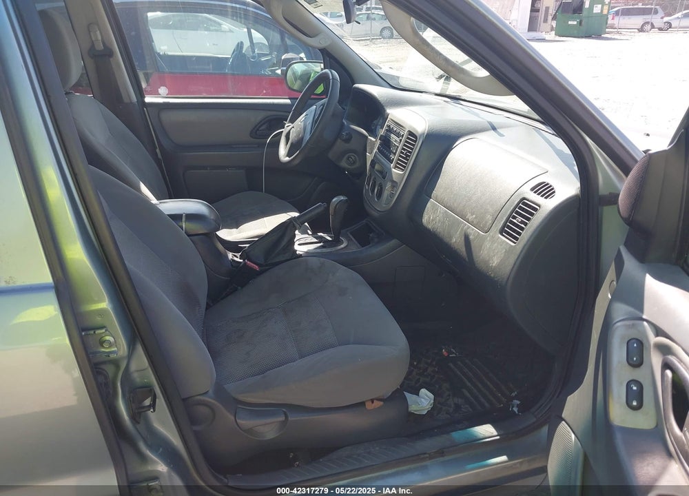 2006 FORD ESCAPE VIN: 1FMYU03126KC95624