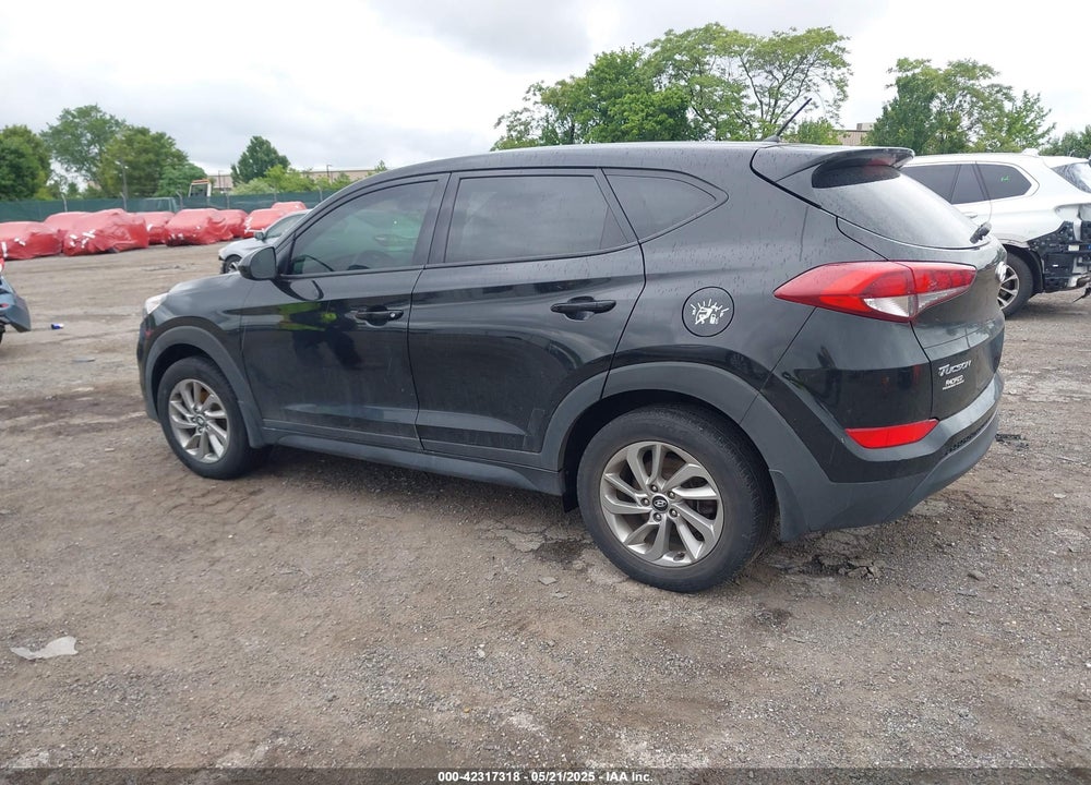 2018 HYUNDAI TUCSON VIN: KM8J23A41JU772319
