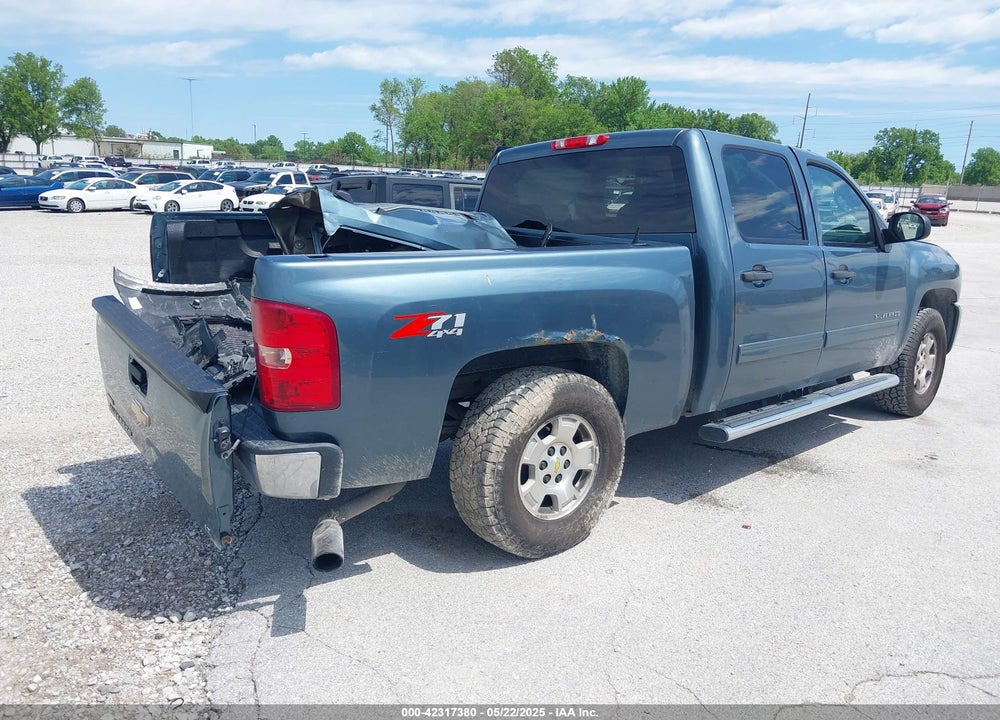 2011 CHEVROLET SILVERADO 1500 VIN: 3GCPKSE35BG372388